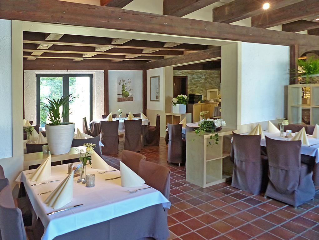 Hotel-Restaurant Schwyzerhuesli Viernheim Exterior foto