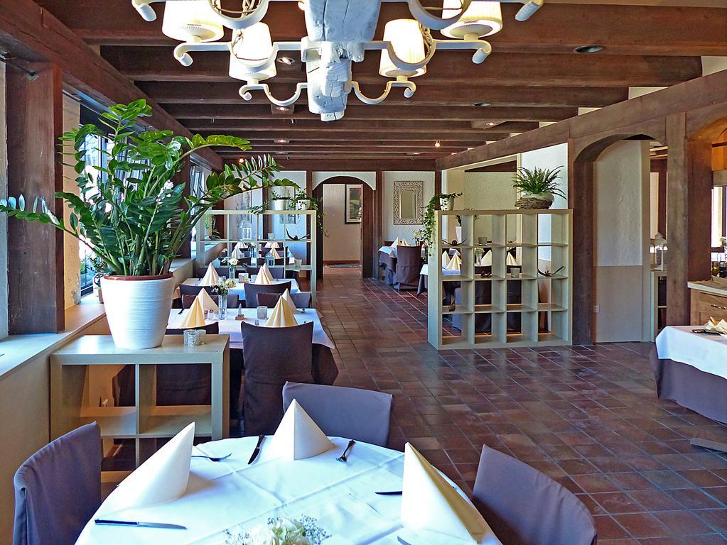 Hotel-Restaurant Schwyzerhuesli Viernheim Exterior foto